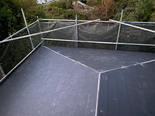 カラーベスト設置棟板金設置前